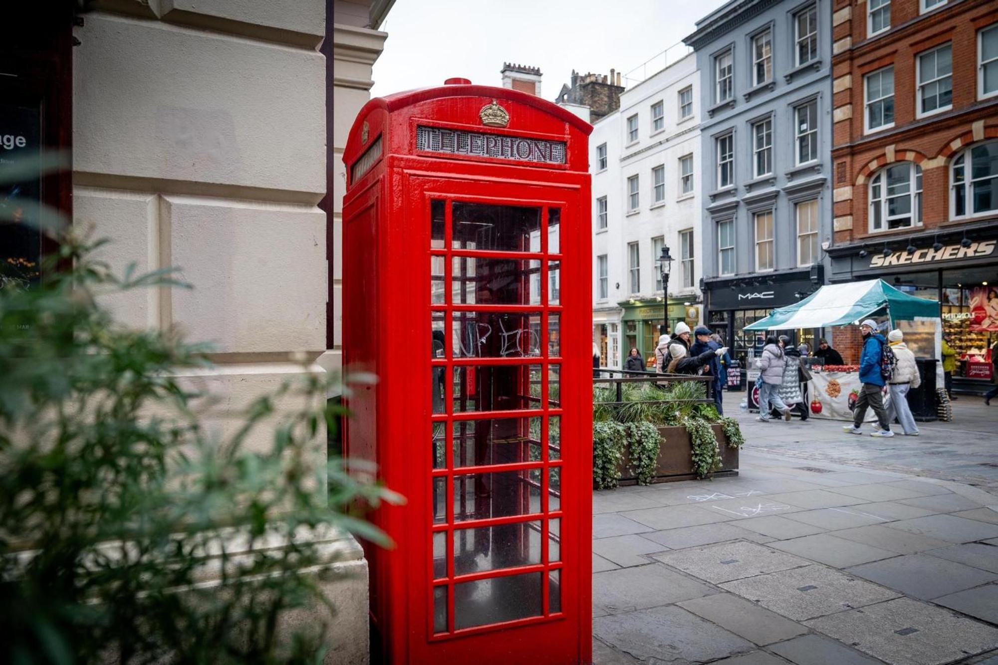 Cuthbert - Heart Of Covent Garden! London