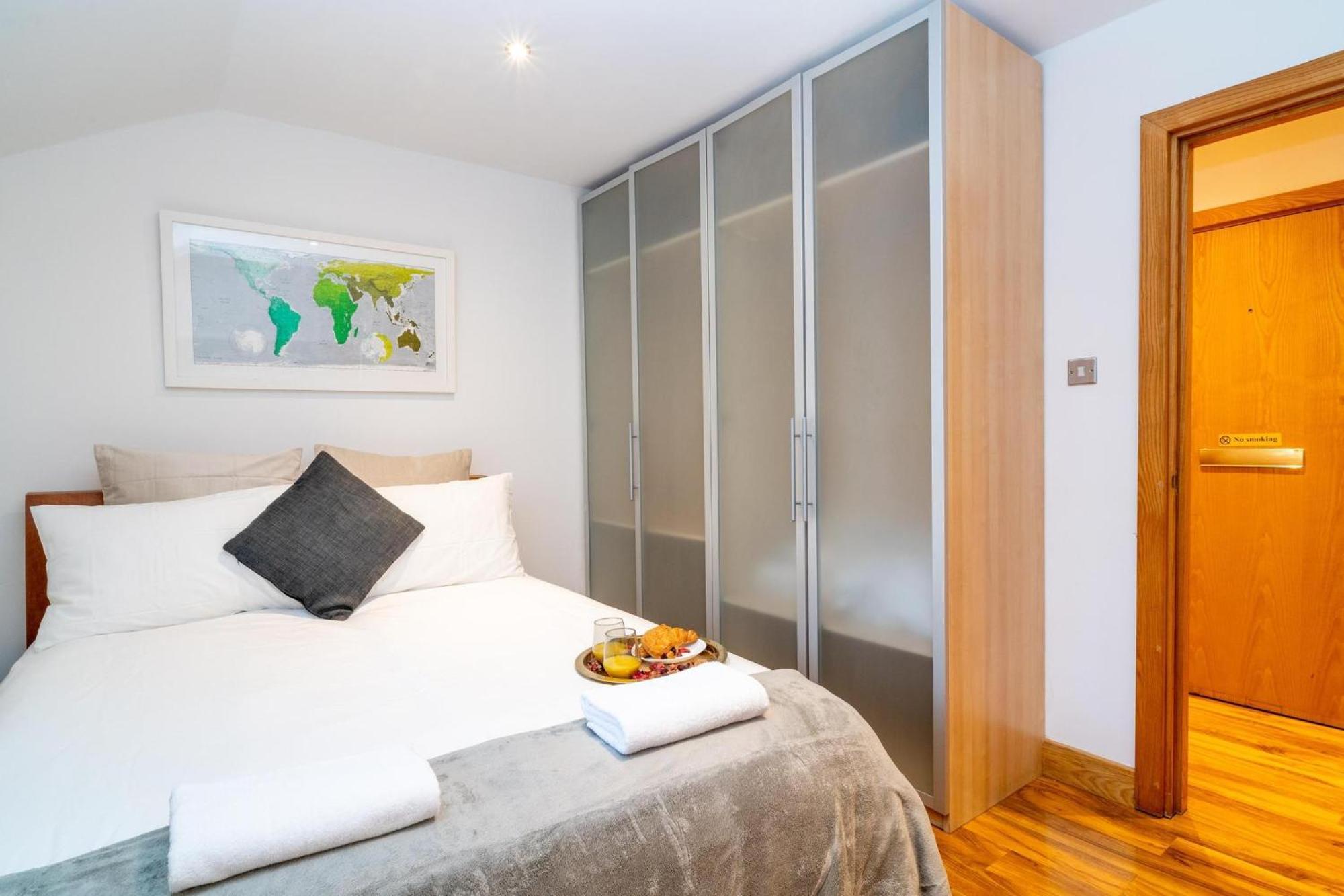 Apartment Cuthbert - Heart Of Covent Garden!